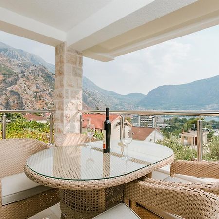 Apartments Los Olivos Kotor Zimmer foto